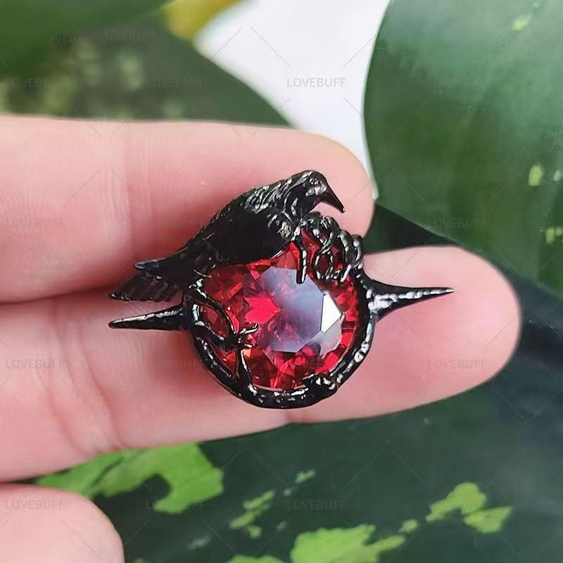 Love and deep space sylus brooch pin