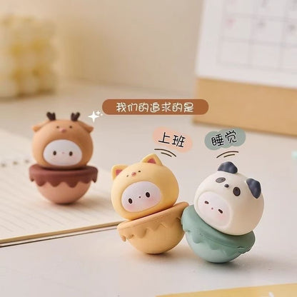 Wobble animal figures toy for desktop random box