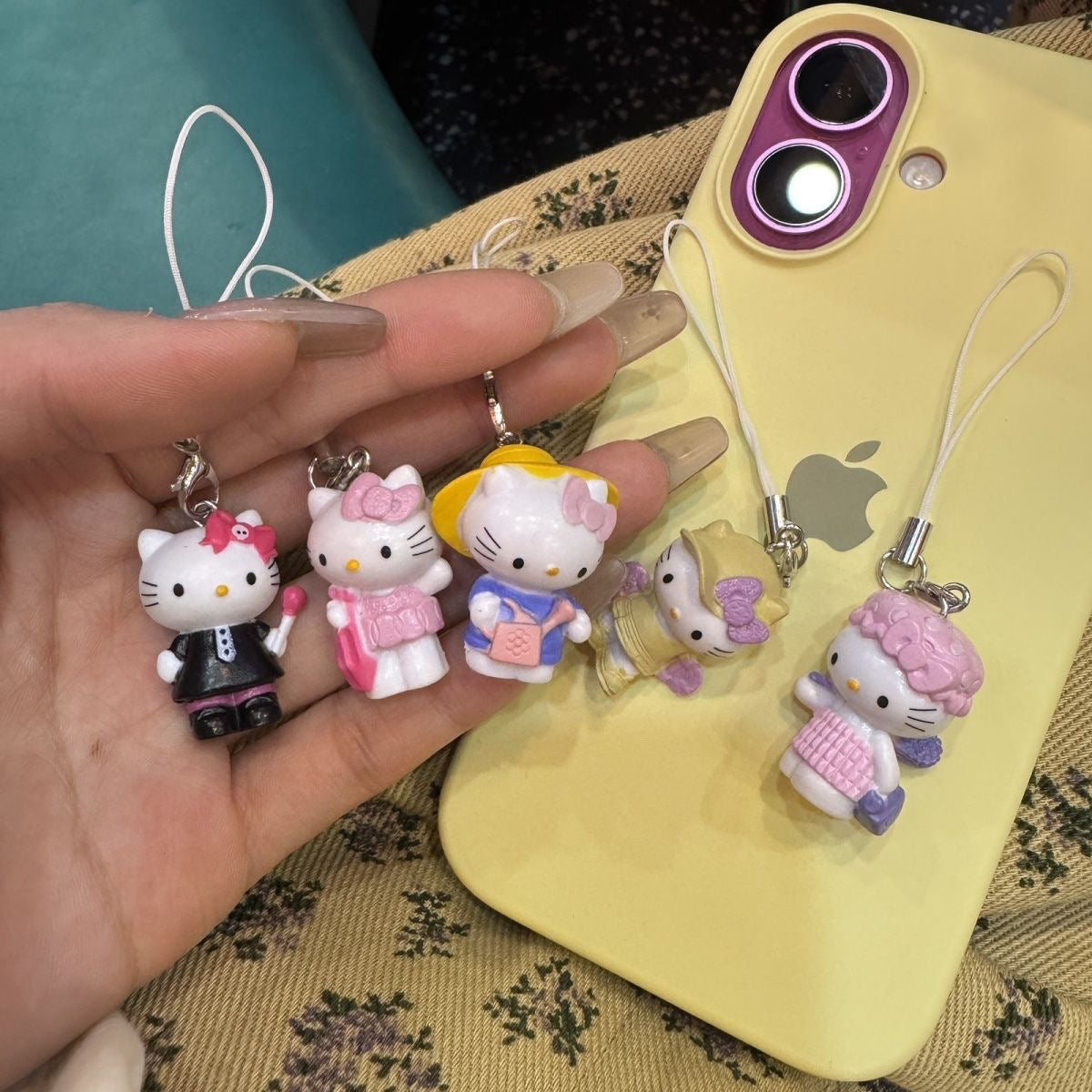 Hello kitty charm