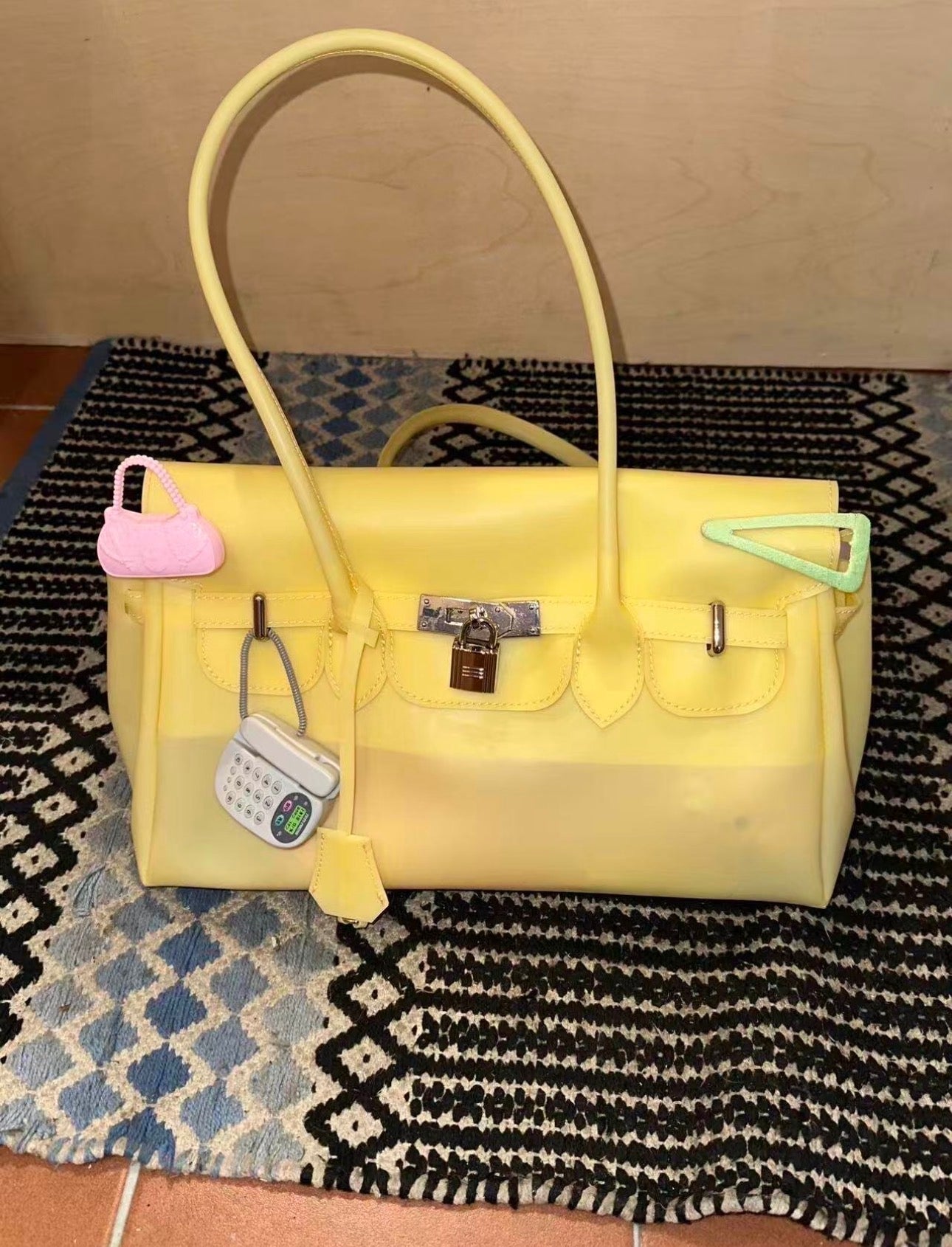 Viral korean jelly firkin hand bag