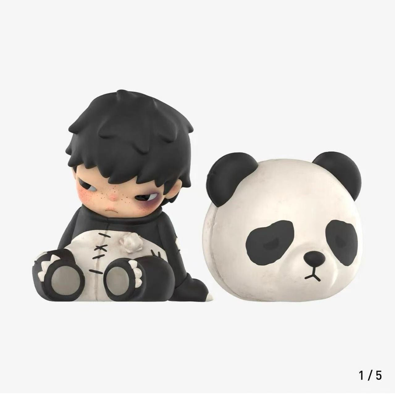 Panda Hirono Popmart figurine