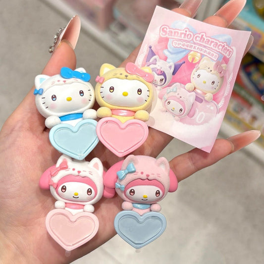 Official Sanrio miniso hippers series 1