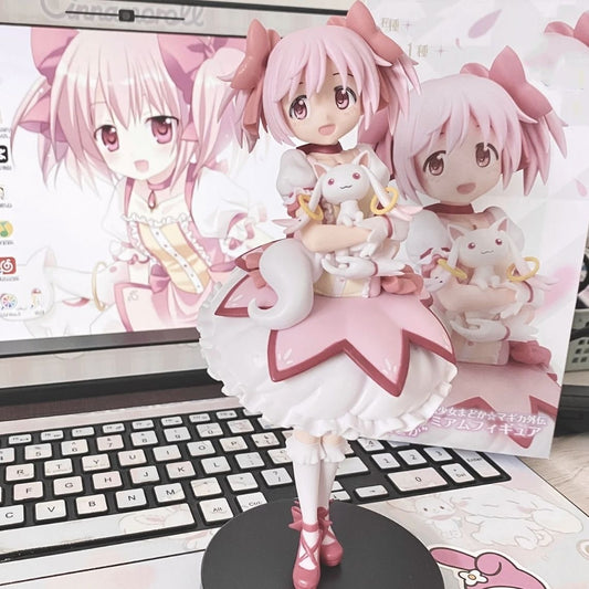 Anime madoka magica figure