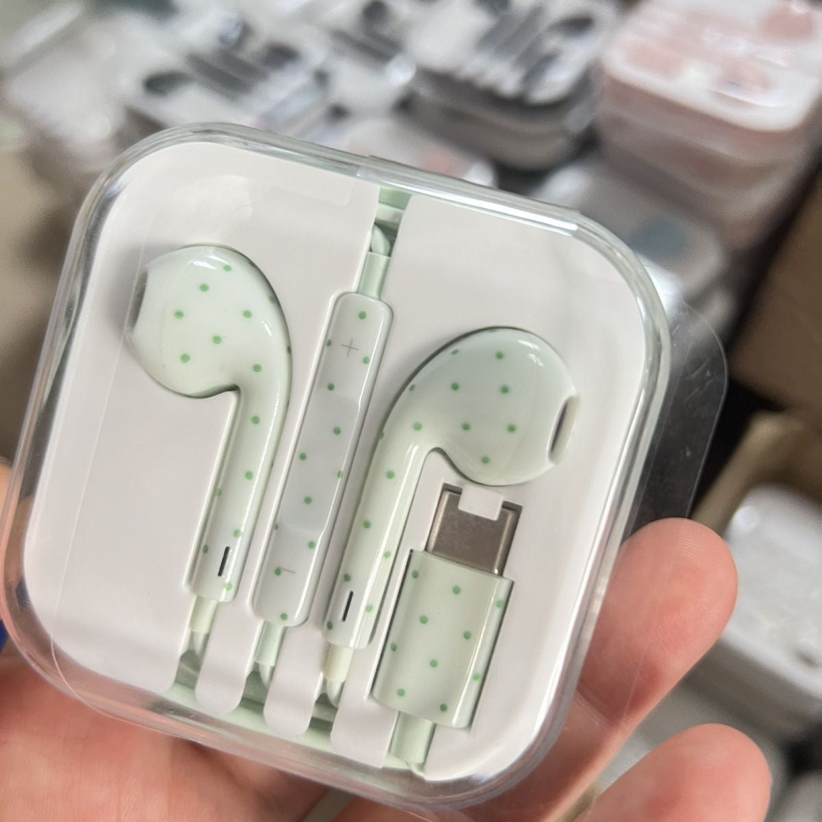 Viral polka dots earphone Type C