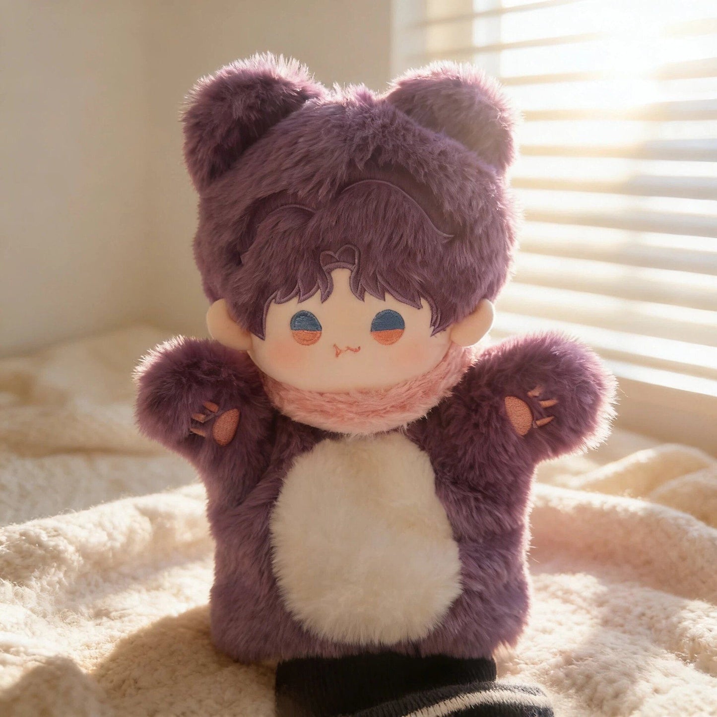Love and deep space 28 cm hand puppet doll