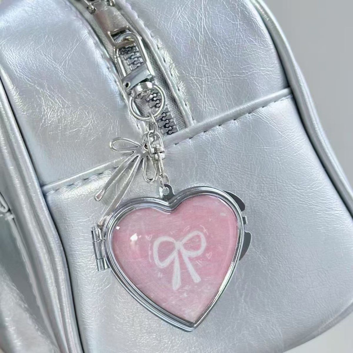 Mirror bow heart shape key chain